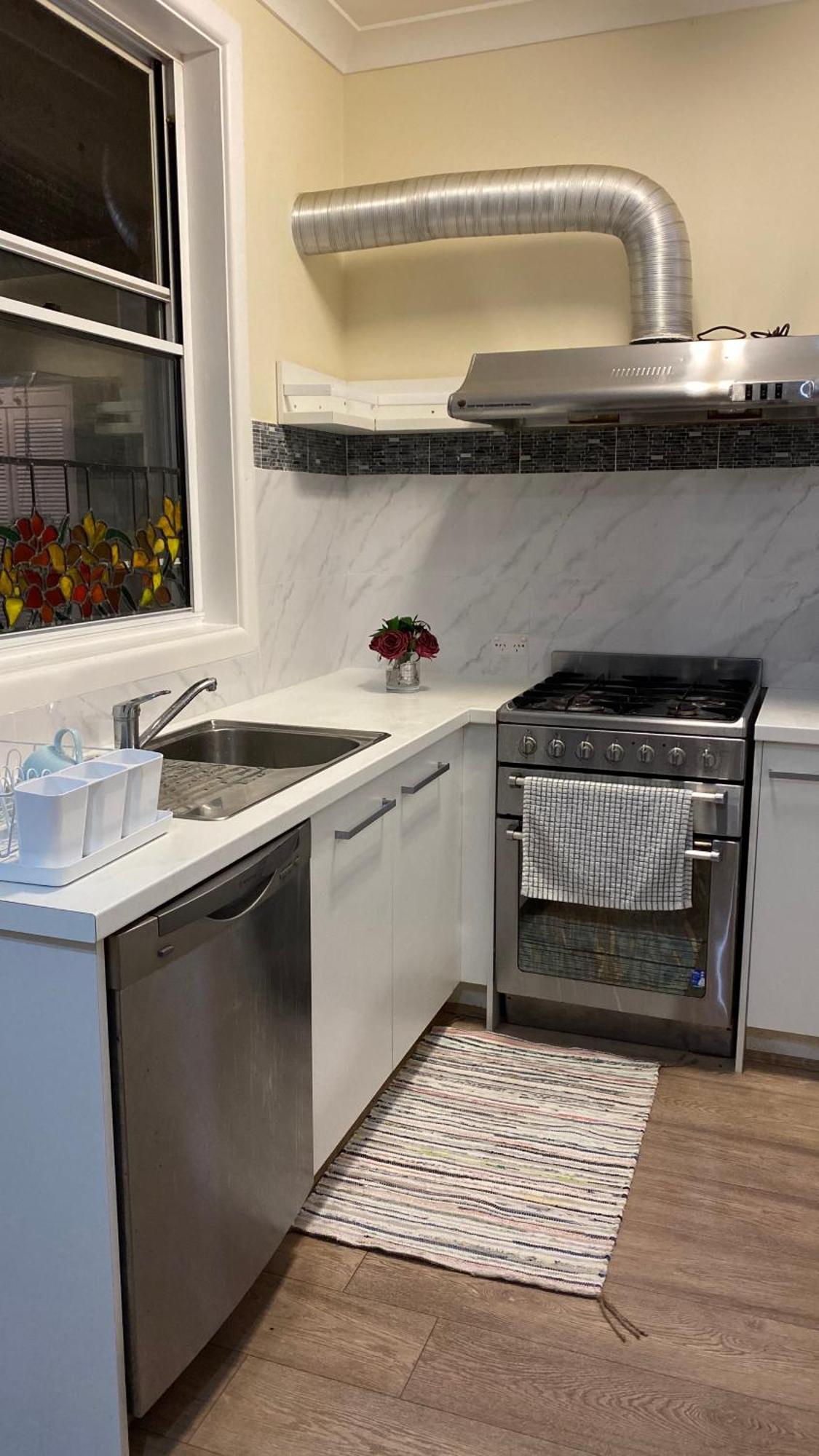 Spacious King Size Private Pet Friendly Homestay